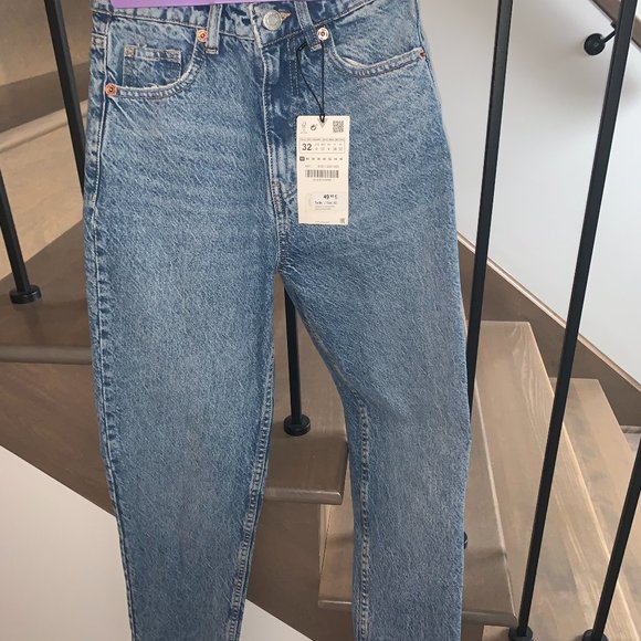 Brand New Zara "90s Mom" Jeans - Picture 1 of 6
